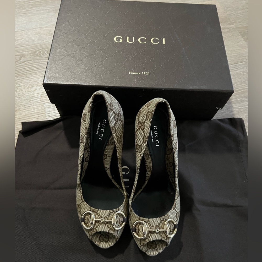 Gucci heels